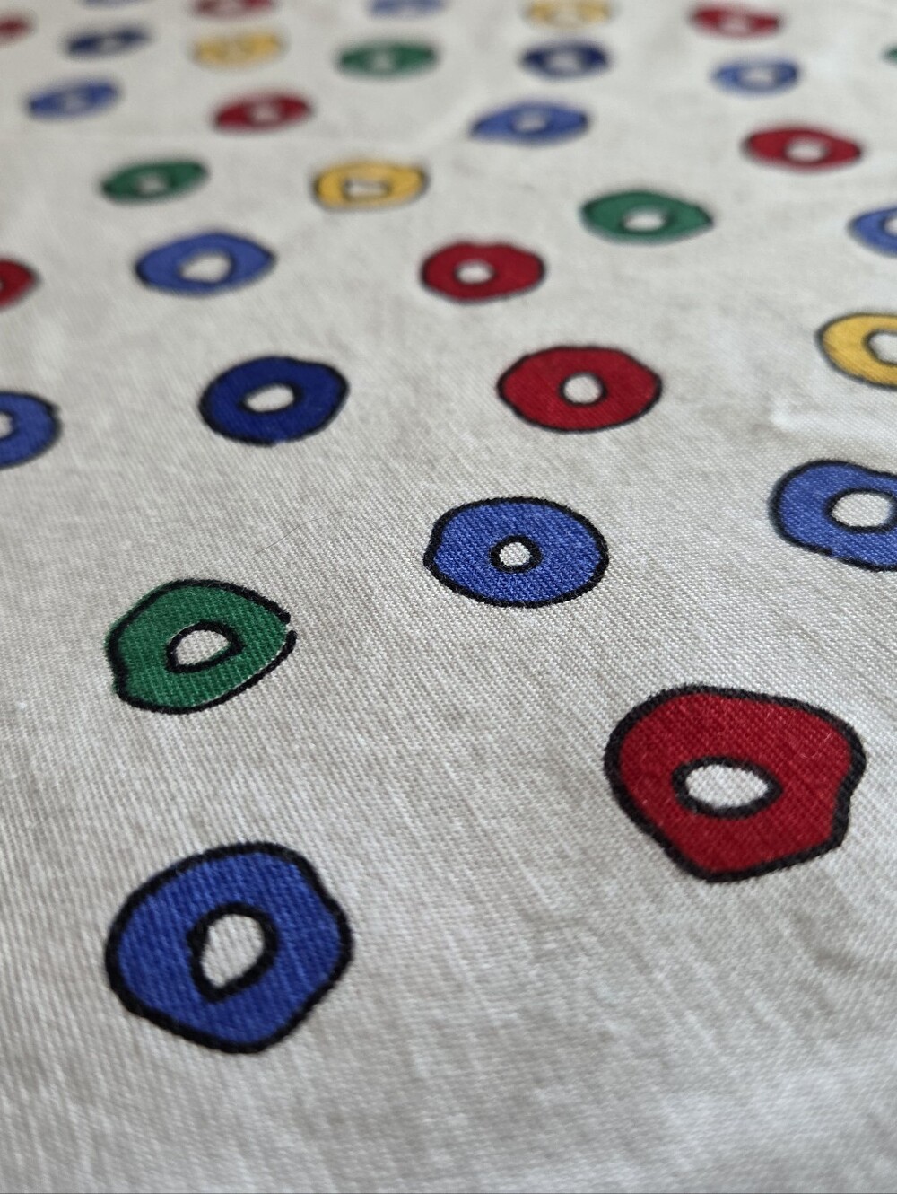 1980's Cranston Print Works Cotton SEW QUILT Red/Green/Blue/Yellow Oval Fabric